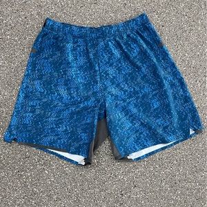 Men’s Lululemon Pace Breaker short 7” no liner size medium